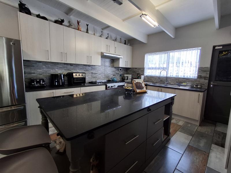 3 Bedroom Property for Sale in Britannia Bay Western Cape